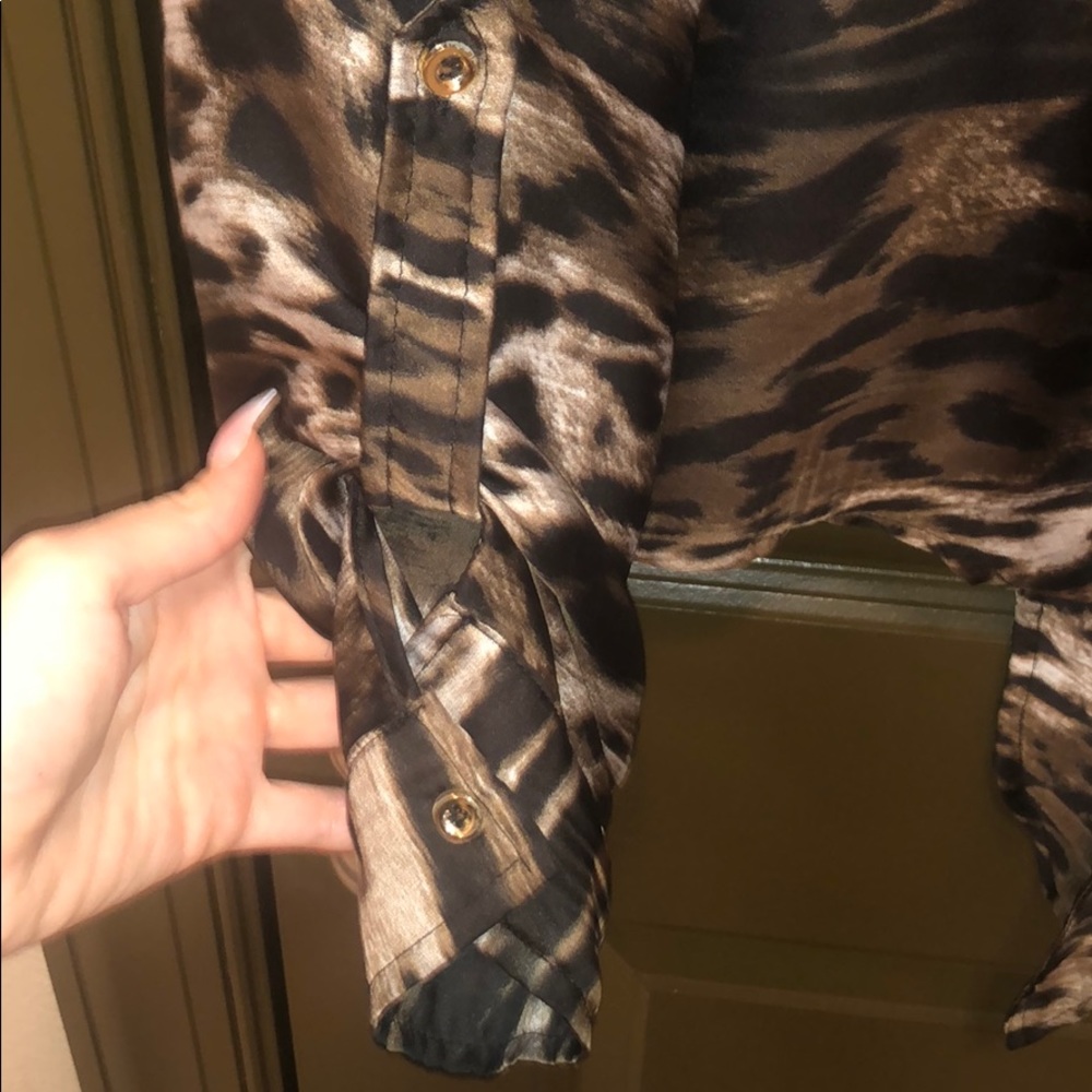 Button down - Picture 4 of 5